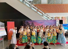 2025.11.30大宮門街フラダンスショー